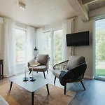 Ferienhaus Neu Rügen Resørt Großzügige, Gemütliche Doppelhaushälfte Bente Mit Terrasse *