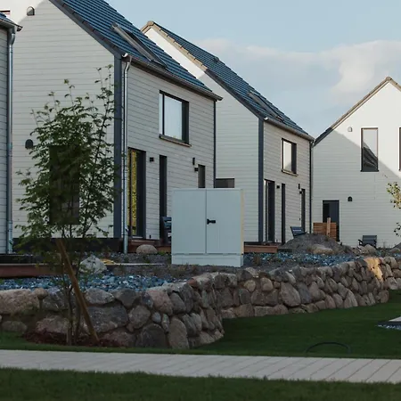 Neu Rügen Resørt Großzügige, Gemütliche Doppelhaushälfte Bente Mit Terrasse Сasa de vacaciones Sagard
