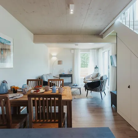 Neu Rügen Resørt Großzügige, Gemütliche Doppelhaushälfte Bente Mit Terrasse Сasa de vacaciones